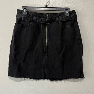 HOLLISTER- Black Denim Ultra High Rise Mini Skirt with zipper Size 11